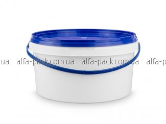 White plastic bucket 3 l